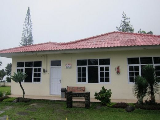 Alfa Resort-Tampak Depan Villa