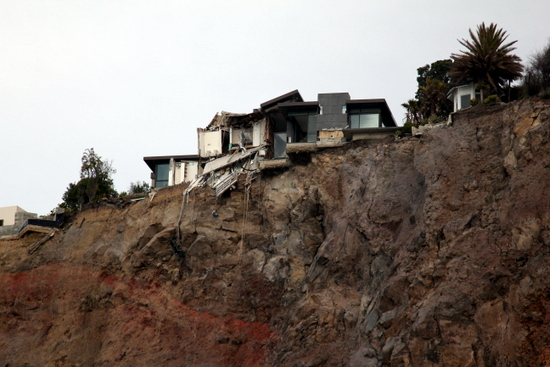 Destroyed house at Sumner Destroyed house at Sumner