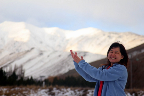 Susan's first time in the snow! What would you do? Susan's first time in the snow! What would you do?