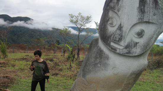 OMG this stone is so cool I have to tweet it - Sulawesi OMG this stone is so cool I have to tweet it - Sulawesi