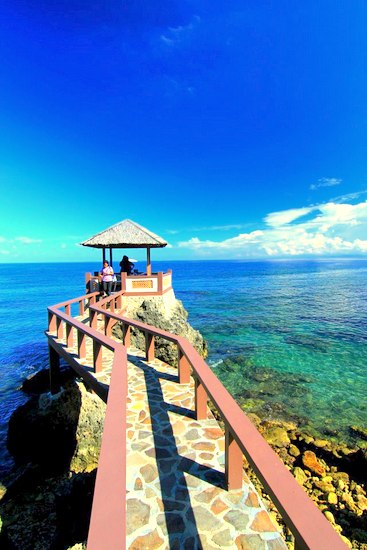 Gazebo di Pantai Anoi Hitam