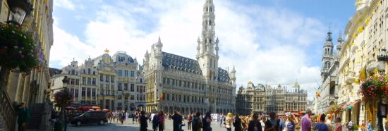 Grand Place - Alun-alun kota Brussels