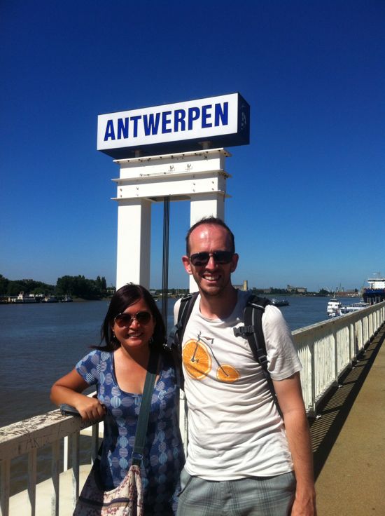 Senang di Antwerpen