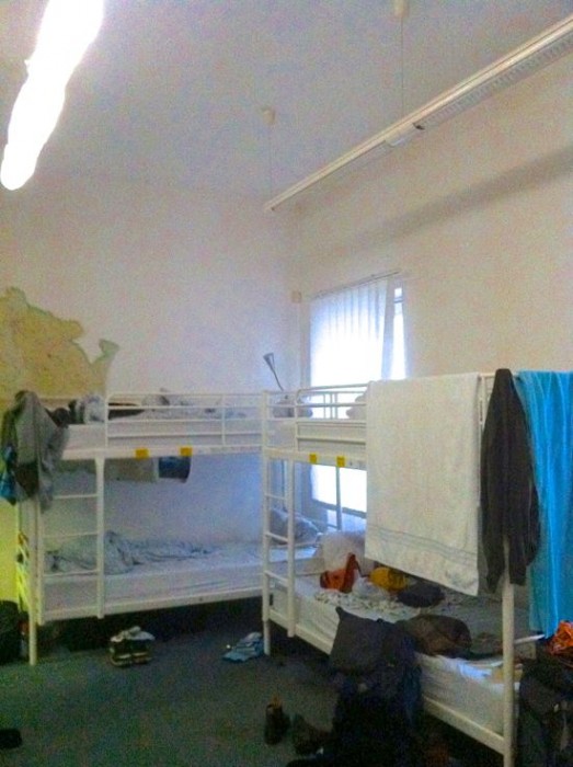 blind eye dorm beds