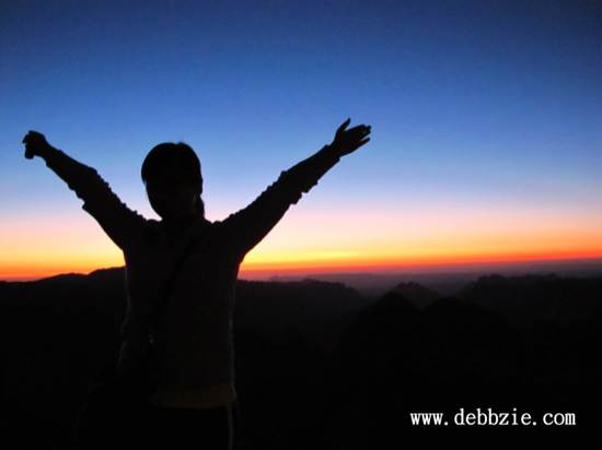 Akhirnya sampai di puncak gunung Sinai, Mesir