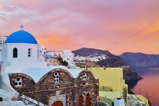 Gereja Biru - ikon di Santorini
