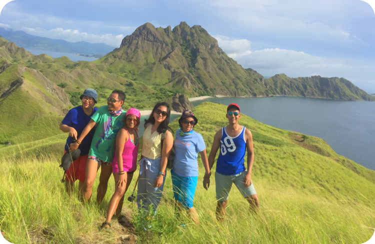 Cumilebay bersama 'groupies'