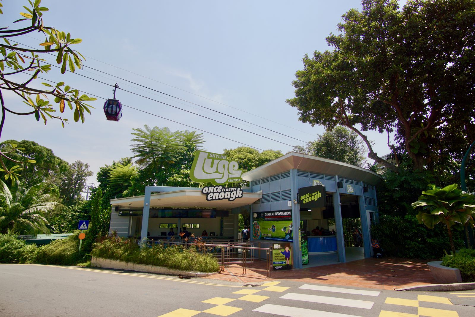 Luge Di Sentosa Island