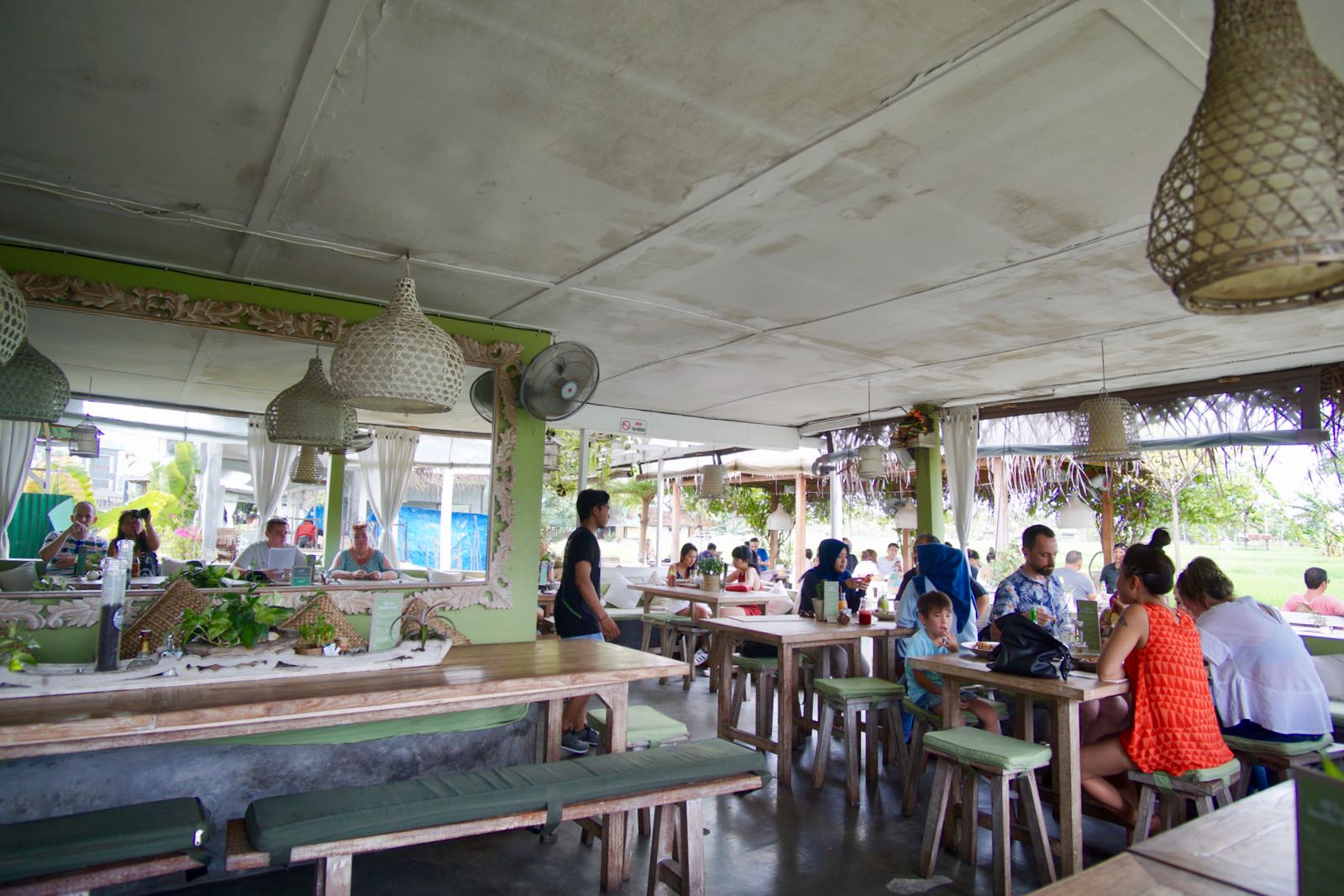 Bagian Dalam Nook
