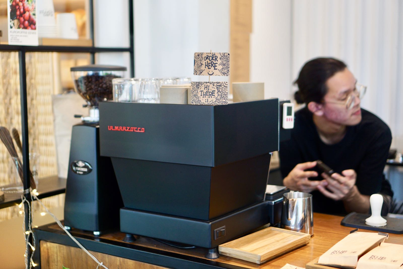 Kuro Coffee, Bandung Mesin Kopi