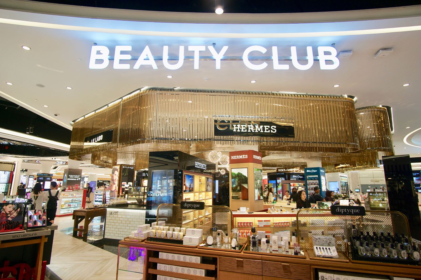 Area Kosmetik Di King Power Rangnam
